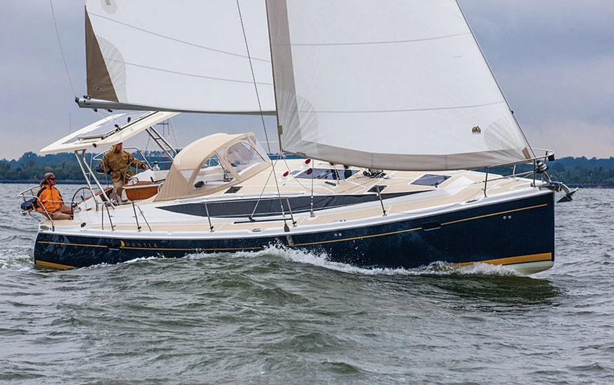 Marlow Hunter Marlow Hunter 40 Furling mainsail Furling mainsail 2013 boat specs