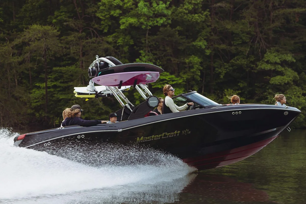 NXT23 Boat Specs