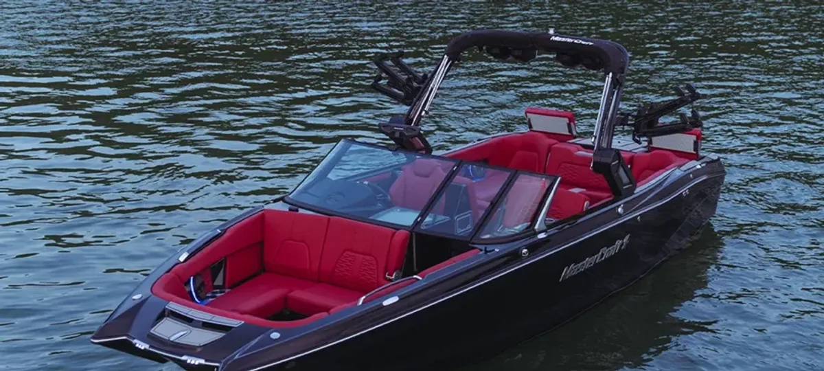 Mastercraft X26 2022 boat specs