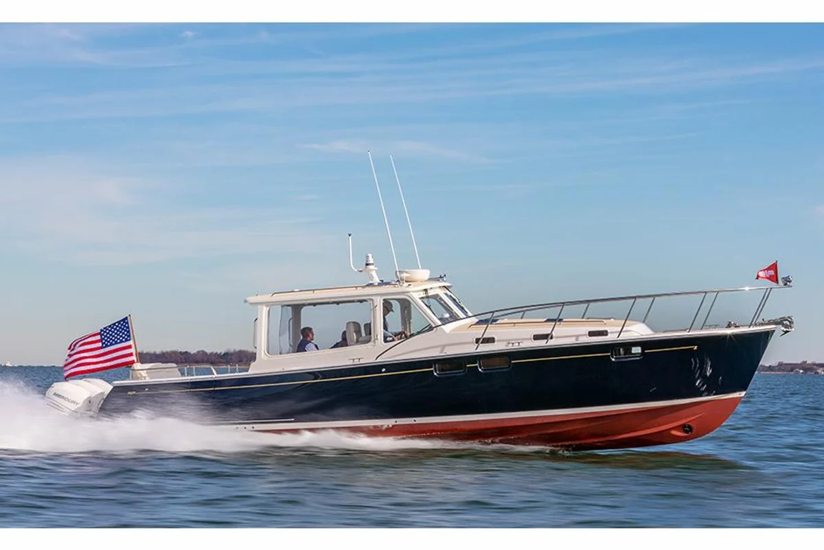 MJM Yachts 43Z 2022 boat specs
