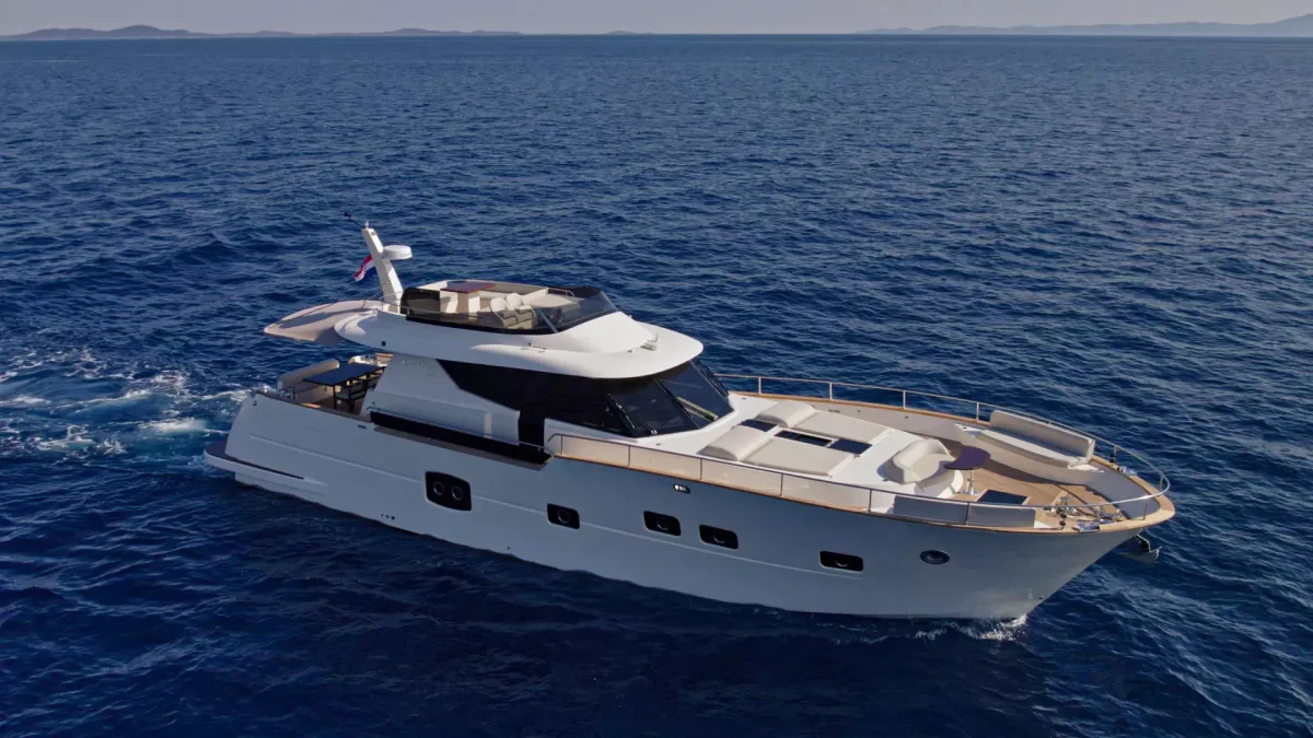 Monachus Yachts 70 Fly 2022 boat specs