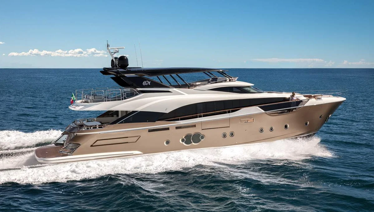 Monte Carlo Yachts MCY 96 2016 boat specs