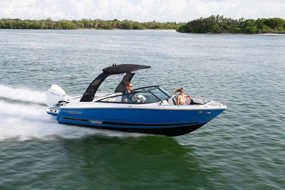 235 SS Boat Specs