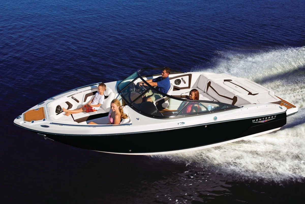 238 SS Boat Specs