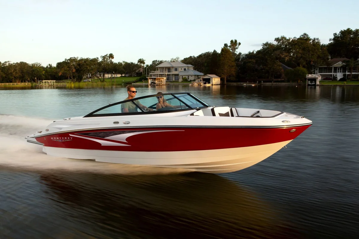 Monterey M-22 2020 boat specs