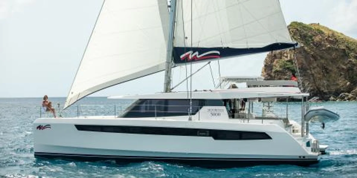 5000 Boat Specs