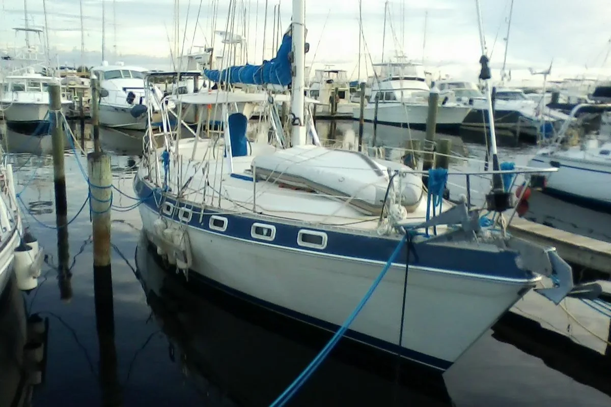 Classic 41 Boat Specs