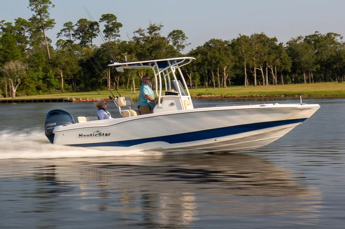 Nautic Star 231 Hybrid 2022 boat specs