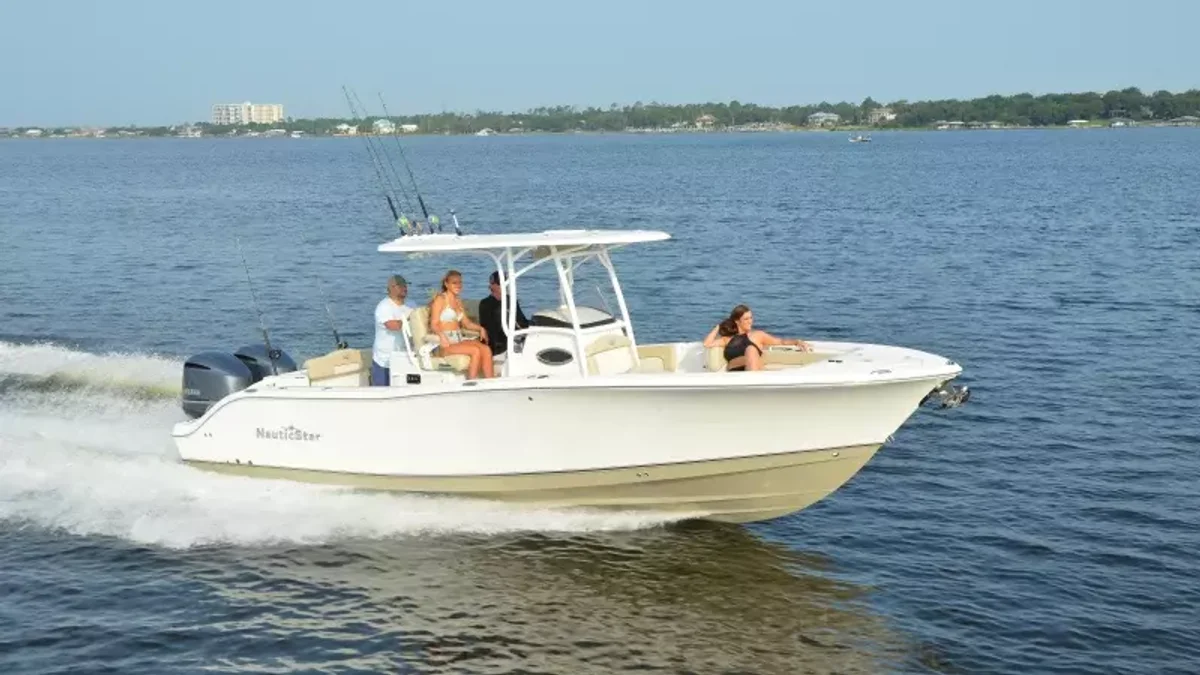 Nautic Star 28 XS Offshore 2018 boat specs
