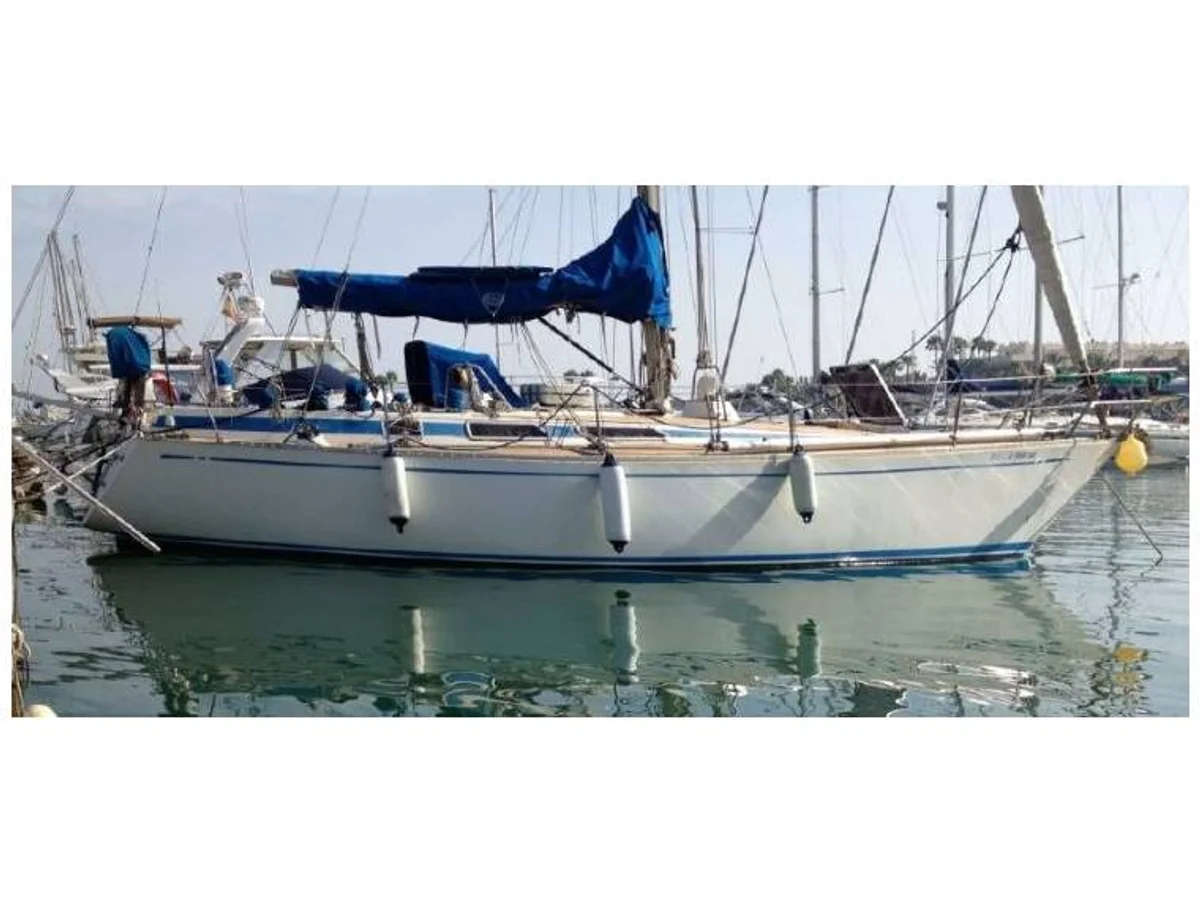 Swan 371 Boat Specs