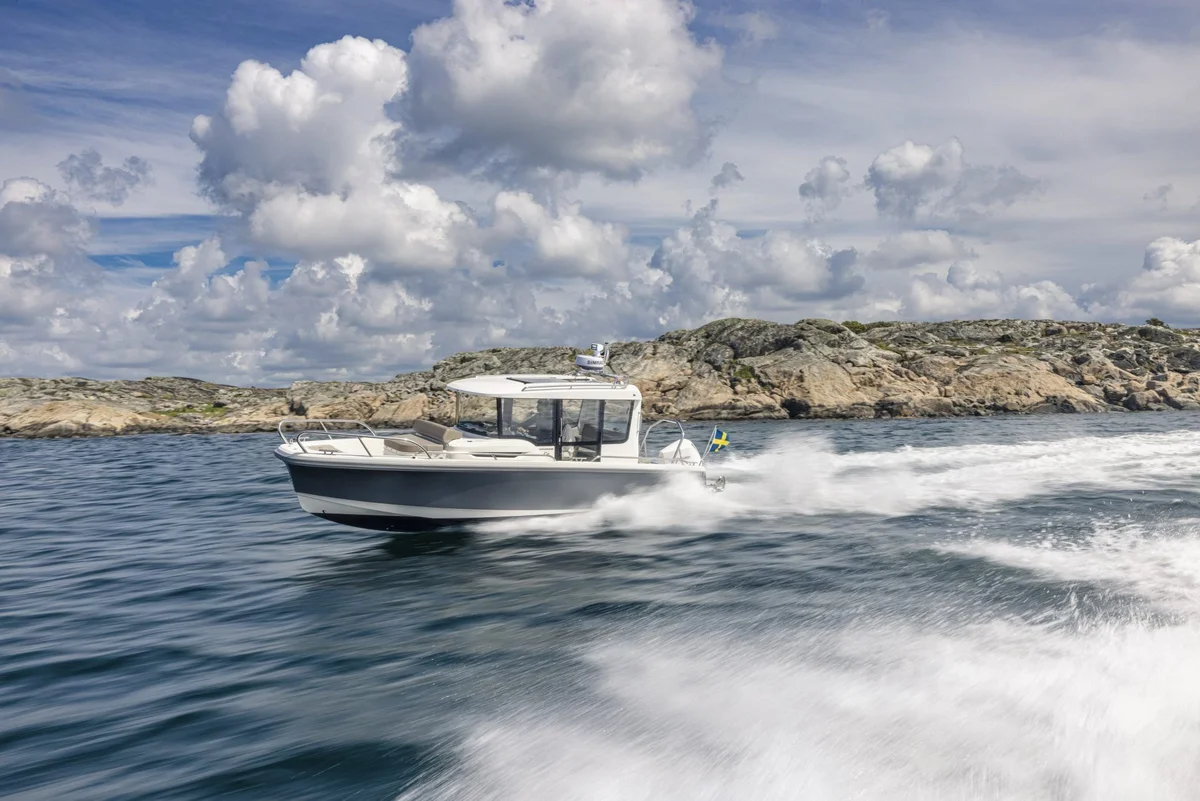Nimbus Commuter 8 2021 boat specs