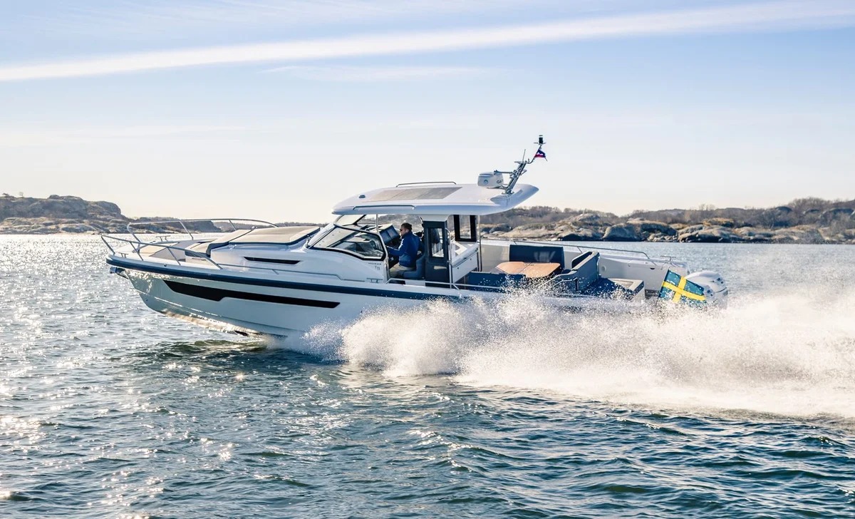 Nimbus Tender 11 2020 boat specs