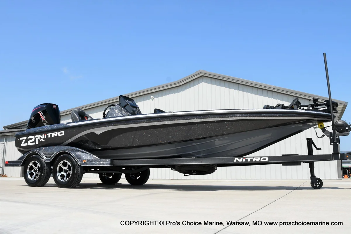 Z21 XL Pro Pack DUAL CONSOLE Boat Specs