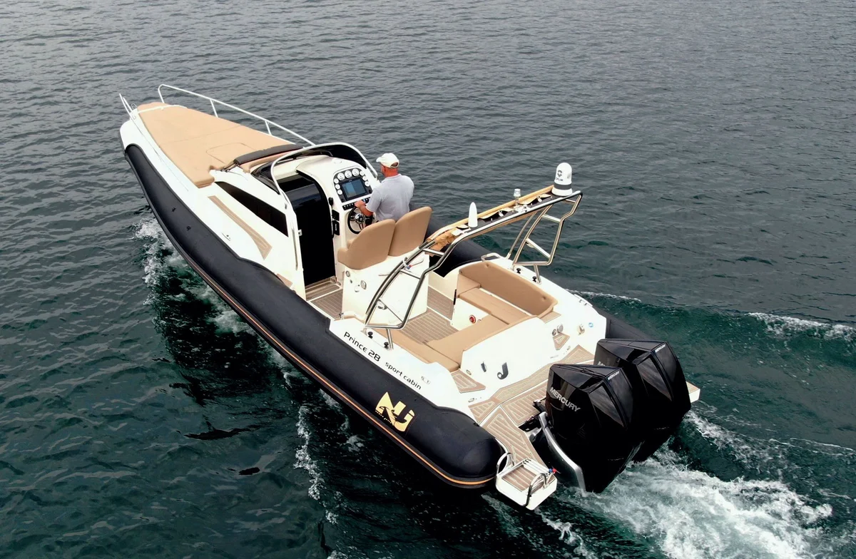 Nuova Jolly Prince 28 Sport Cabin 2023 boat specs