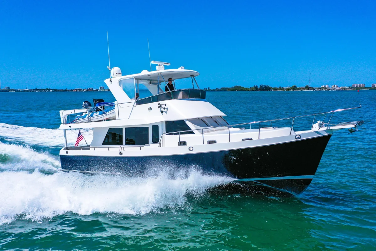 Ocean Alexander 48 Classico Aft Cabin 2006 boat specs