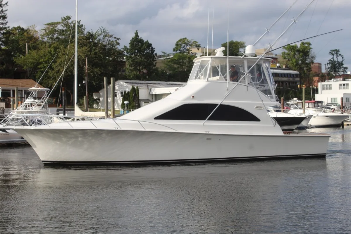 Ocean Yachts 48 Super Sport 2002 boat specs
