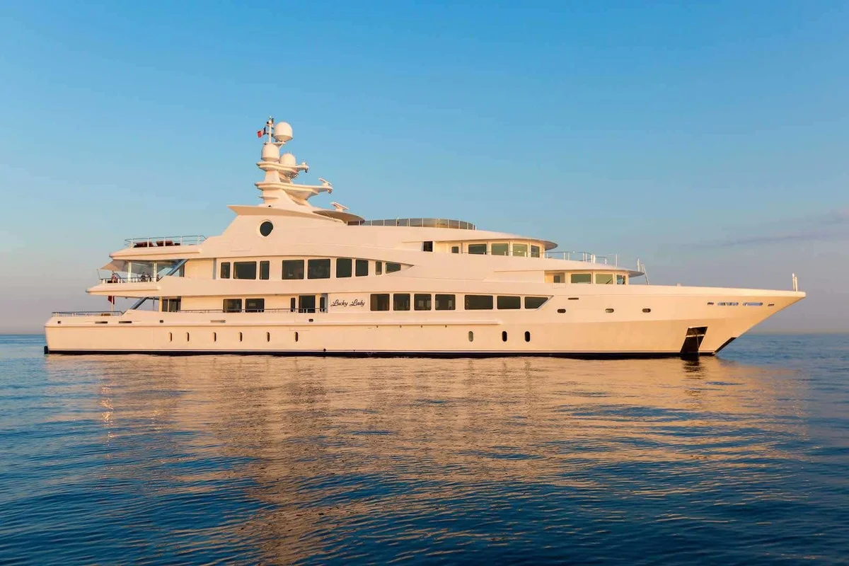 Oceanco Lucky Lady 2002 boat specs