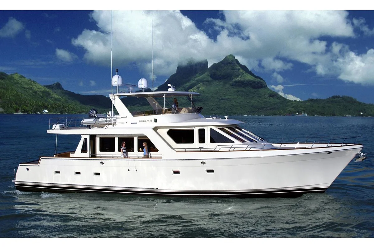 Offshore Yachts 72 Pilot House 2022 boat specs