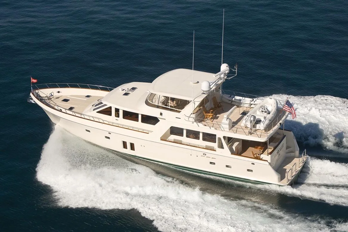 Offshore Yachts 80 Pilot House 2022 boat specs