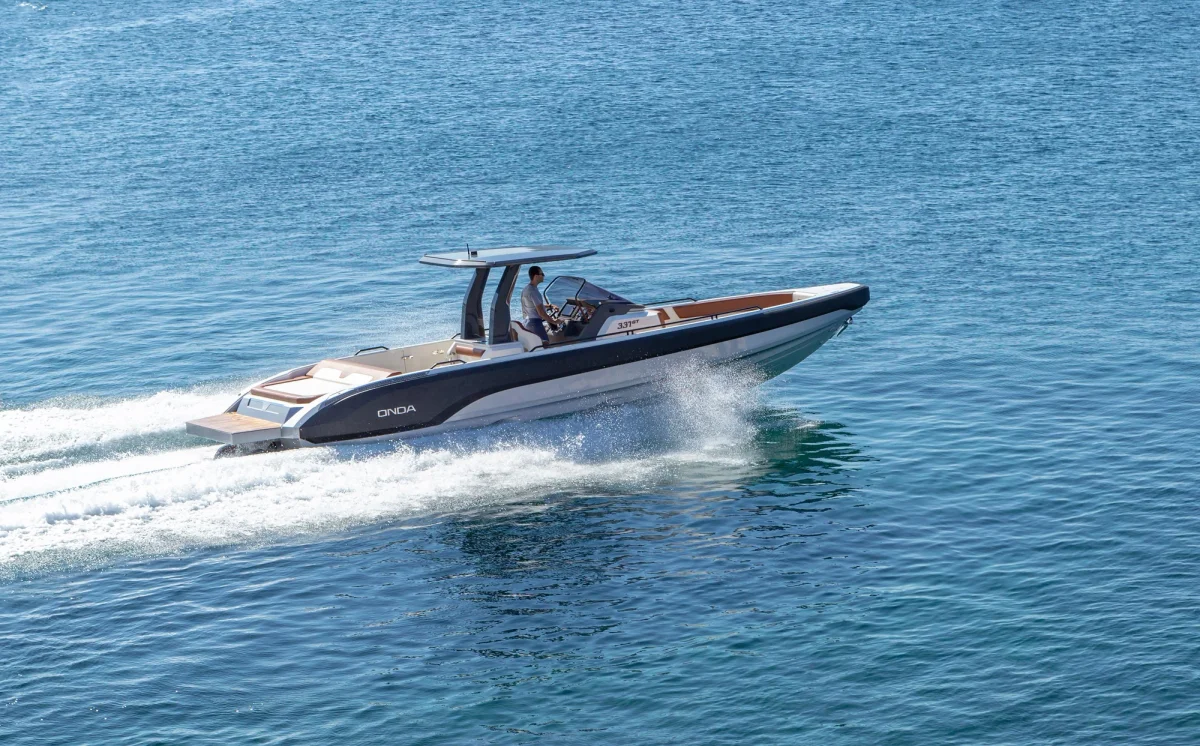 331 GT Boat Specs