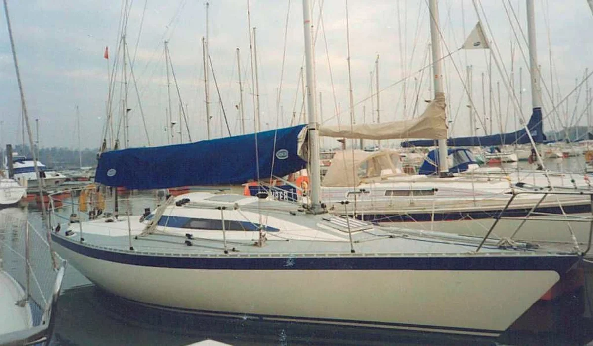 Oyster Yachts SJ35 1983 boat specs