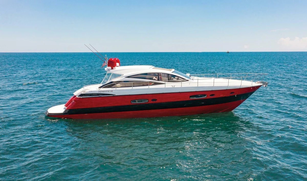 Pershing Yachts 56 2007 boat specs
