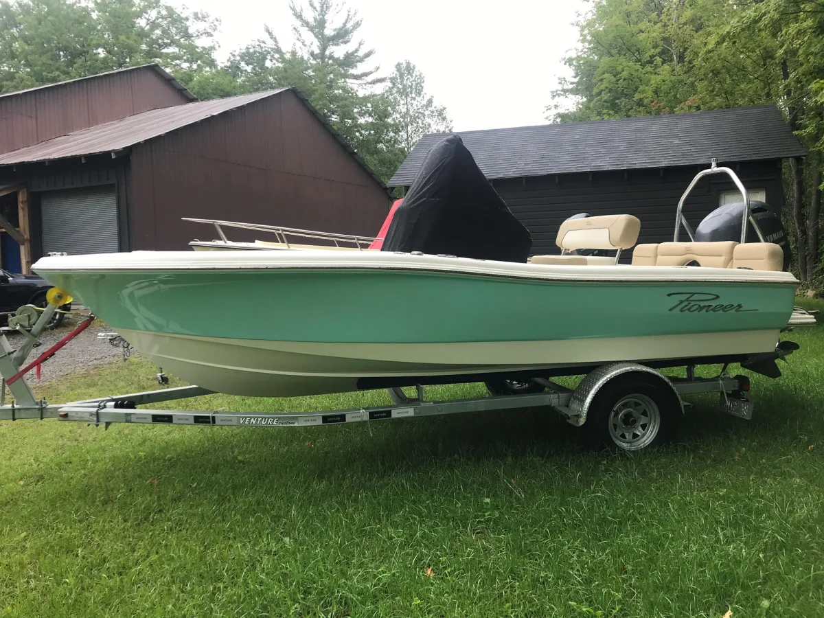 Pioneer Boats 180 Islander 2022 boat specs