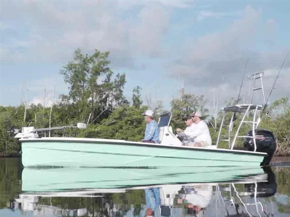 Magro P180 Boat Specs