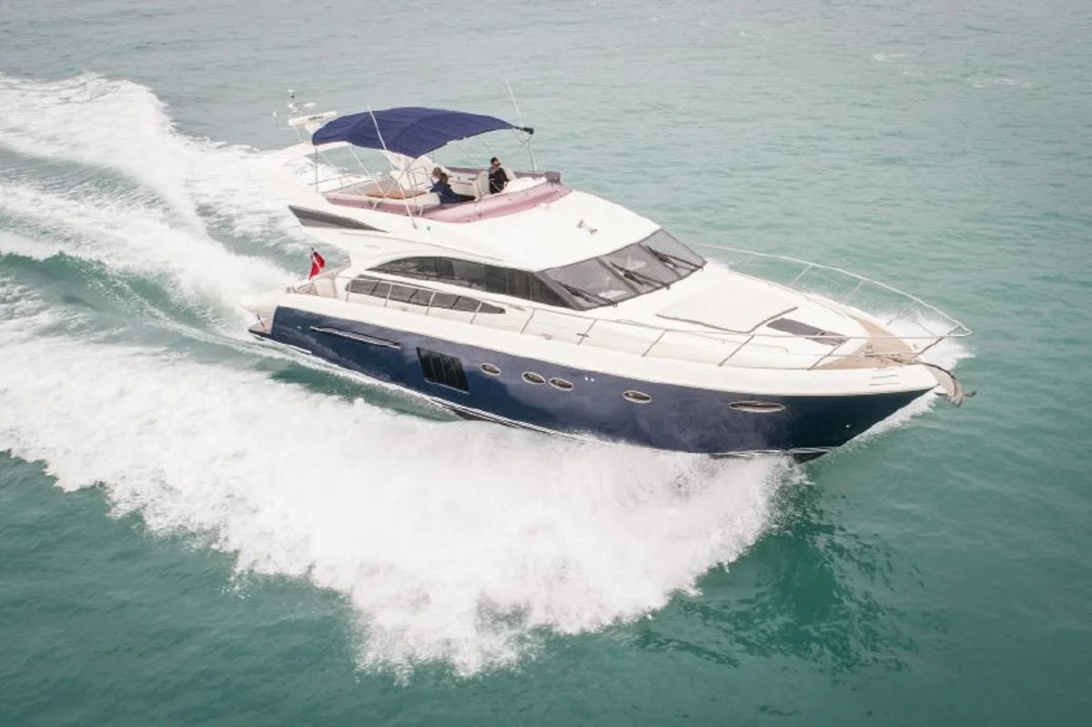 Princess Yachts 64 2011 boat specs