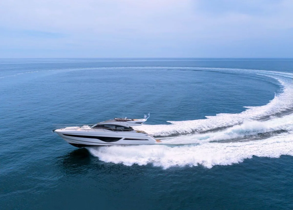 Princess Yachts S66 2020 boat specs