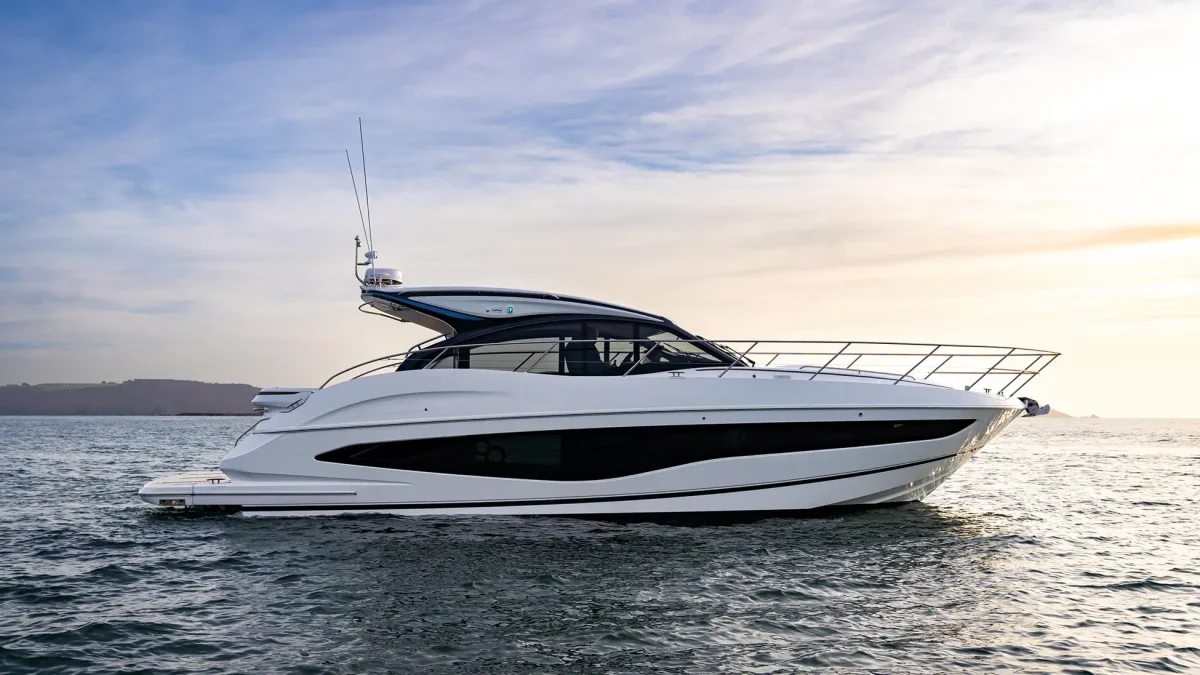 Princess Yachts V50 Open 2020 boat specs