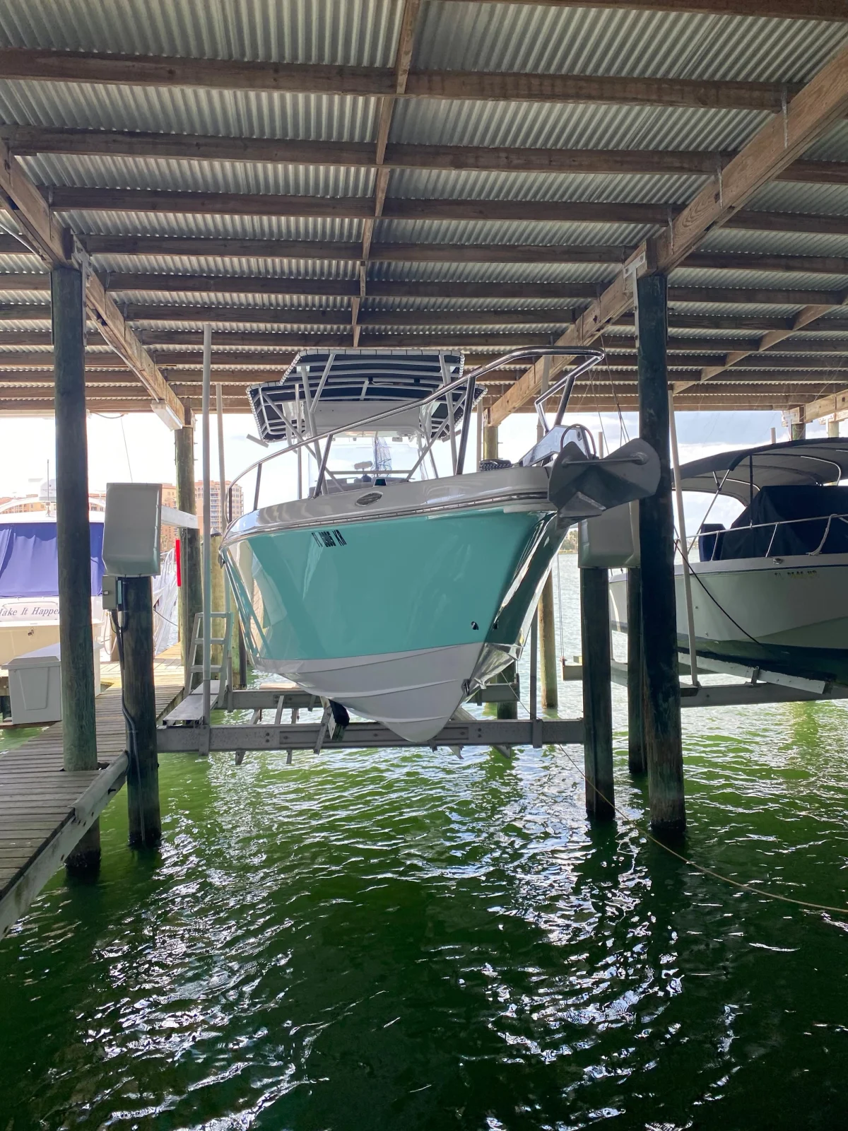 Pro Line 3400 SS 1999 boat specs