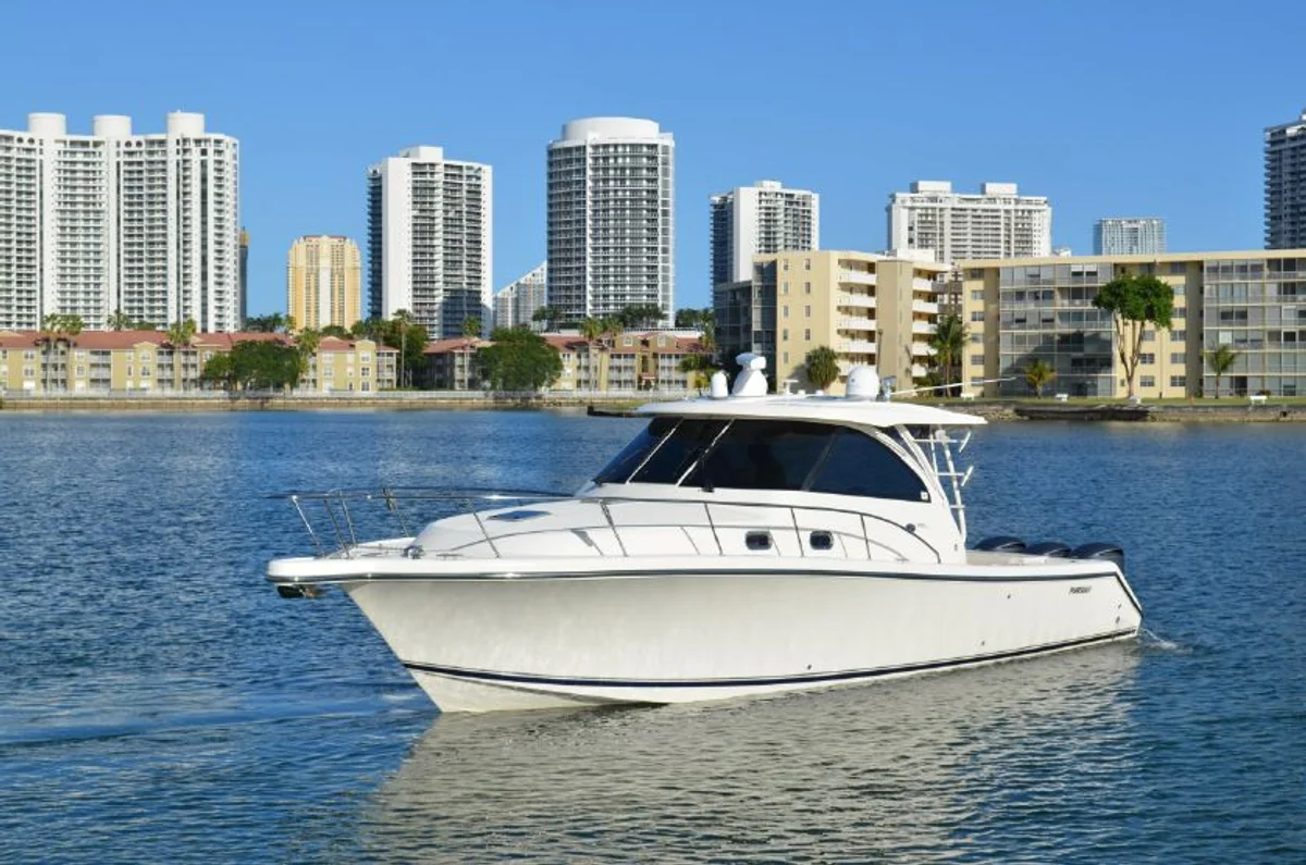 Pursuit Boats OS 385 Offshore 2014 boat specs