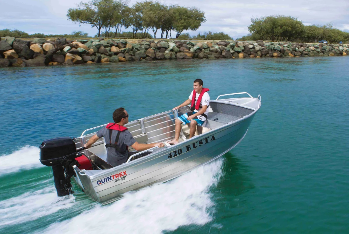 Quintrex 420 Busta 2023 boat specs