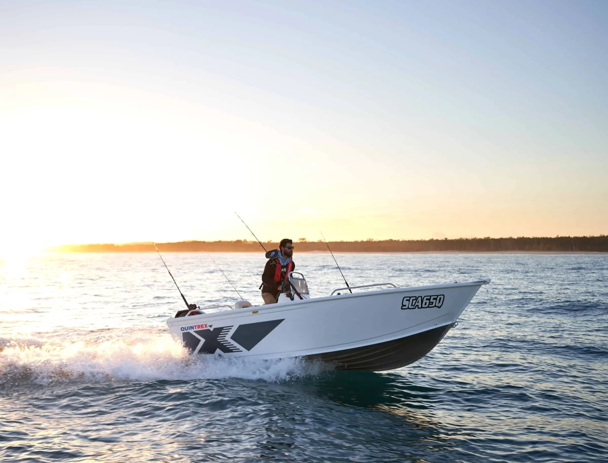 Quintrex  460 Renegade Center Console 2022 boat specs