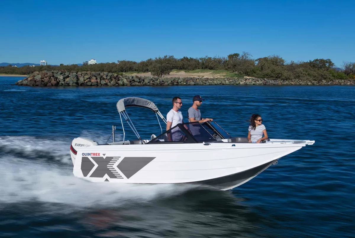 530 Freestyler Boat Specs