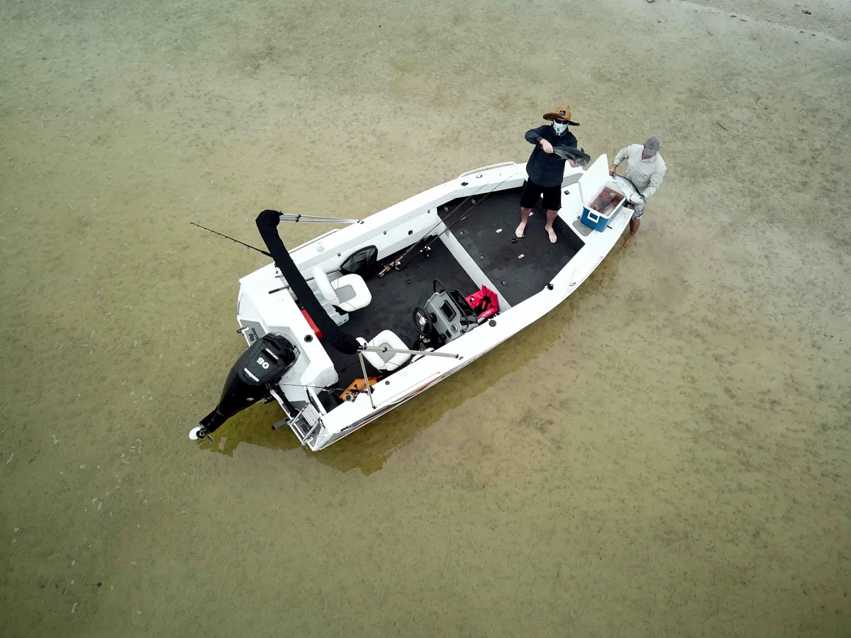 630 Frontier Pro Boat Specs