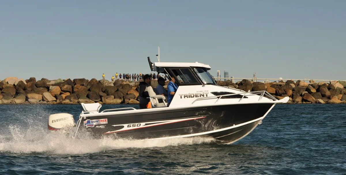 Quintrex 650 Trident Soft Top/Hard Top 2023 boat specs