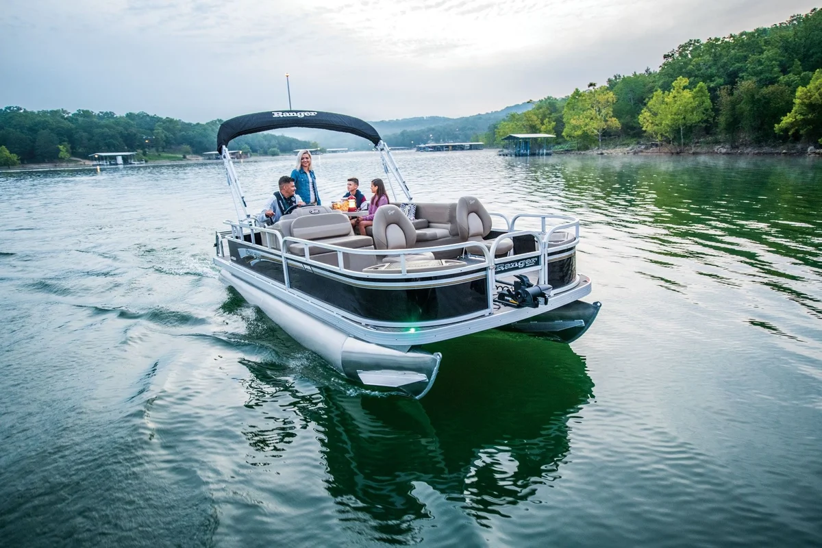 200F Boat Specs