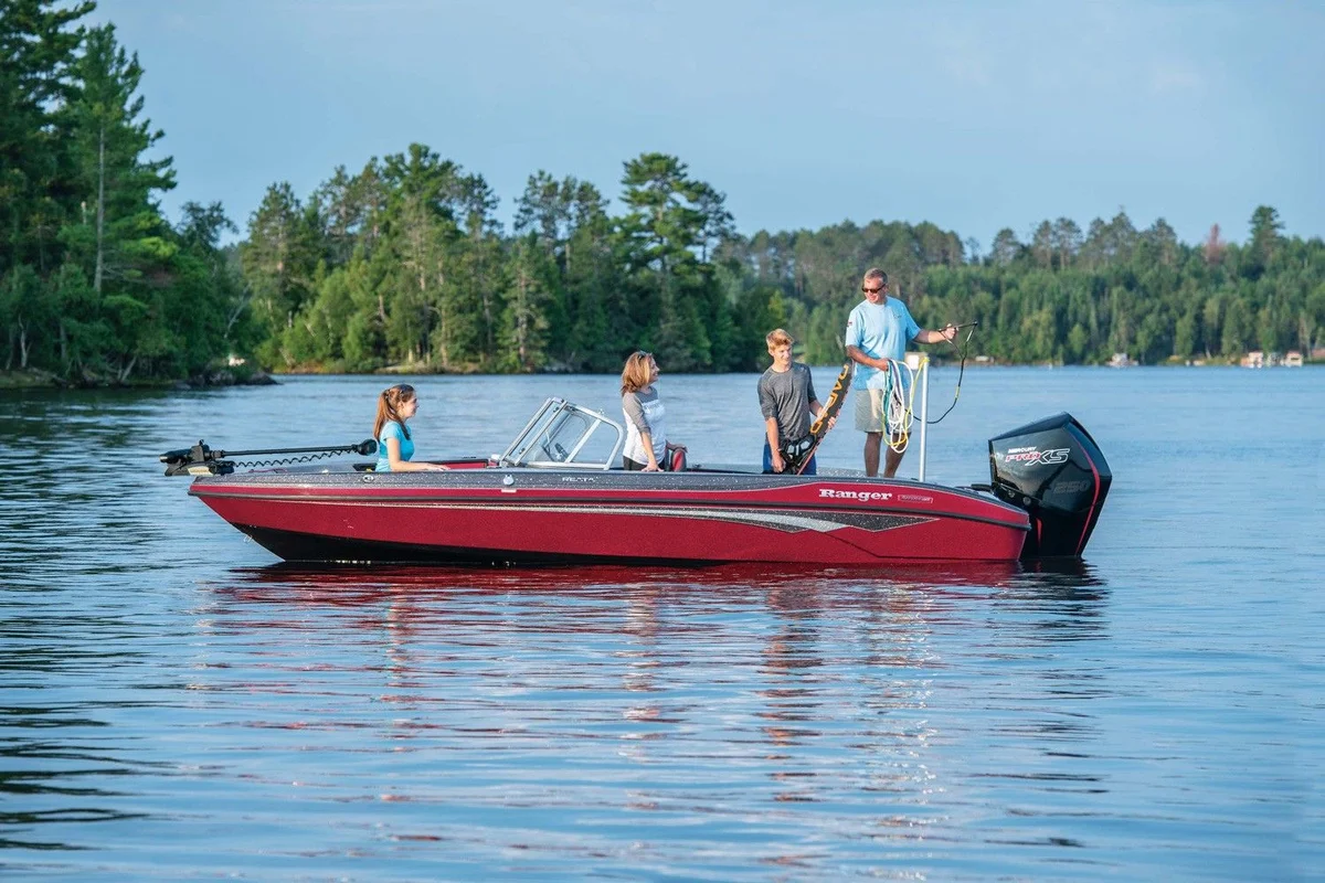 2050MS Boat Specs