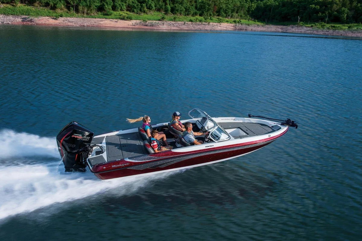 Ranger Boats 212LS Reata Series 2023 boat specs