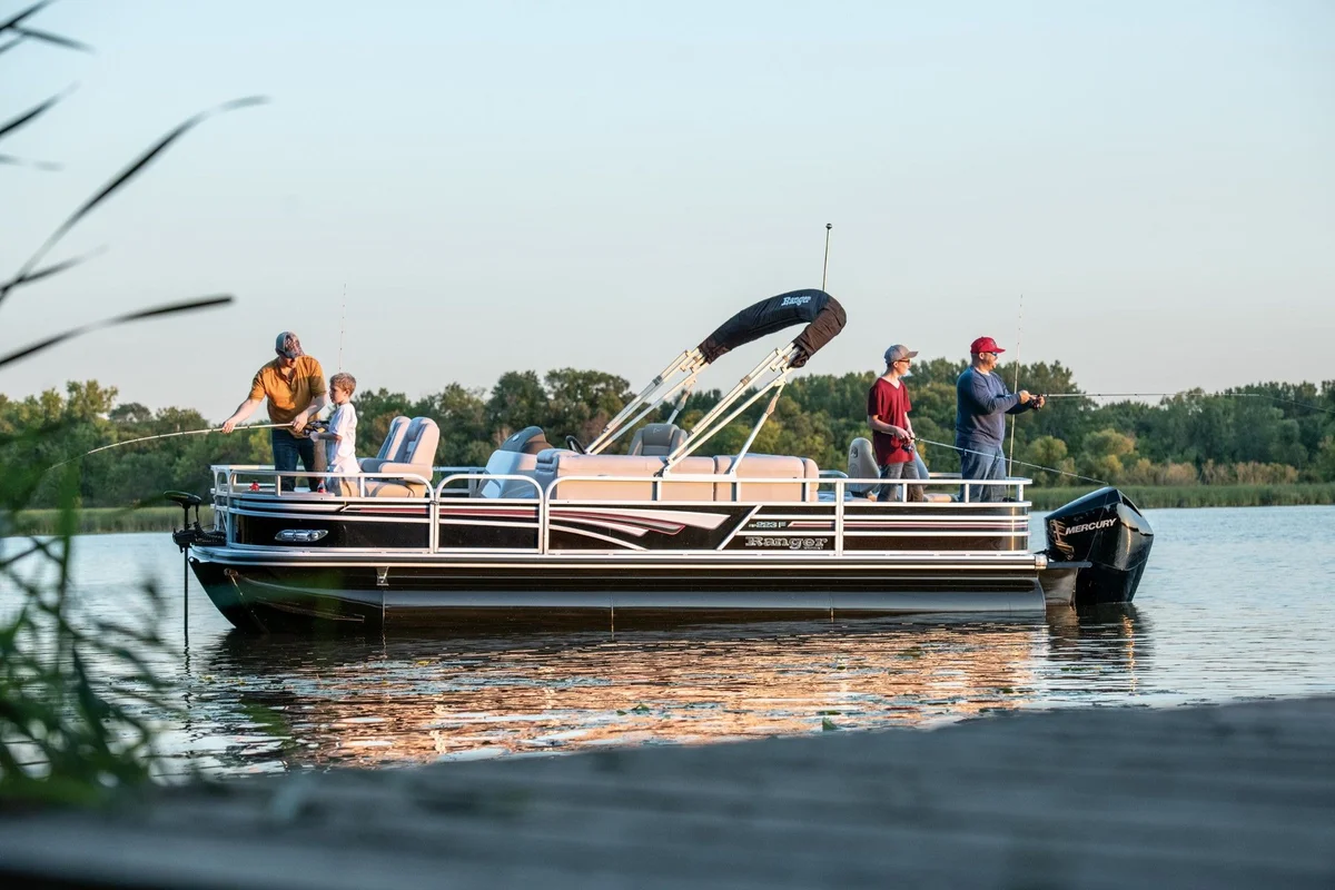 Ranger Boats 223F Reata Series 2023 boat specs