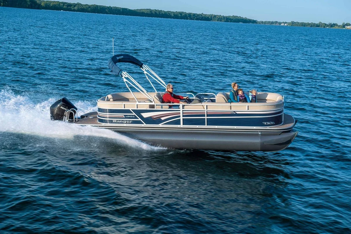 Ranger Boats 243C Reata Series 2023 boat specs