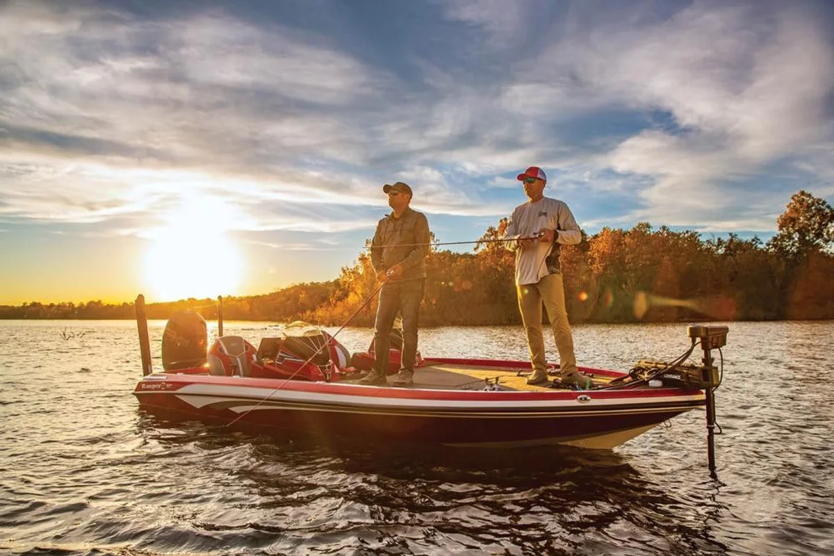 Z520R Ranger Cup Equipped Boat Specs