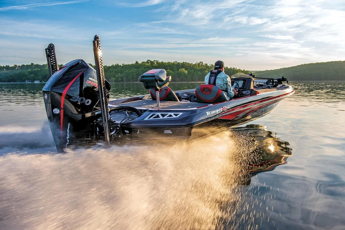 Z521L Ranger Cup Equipped Boat Specs