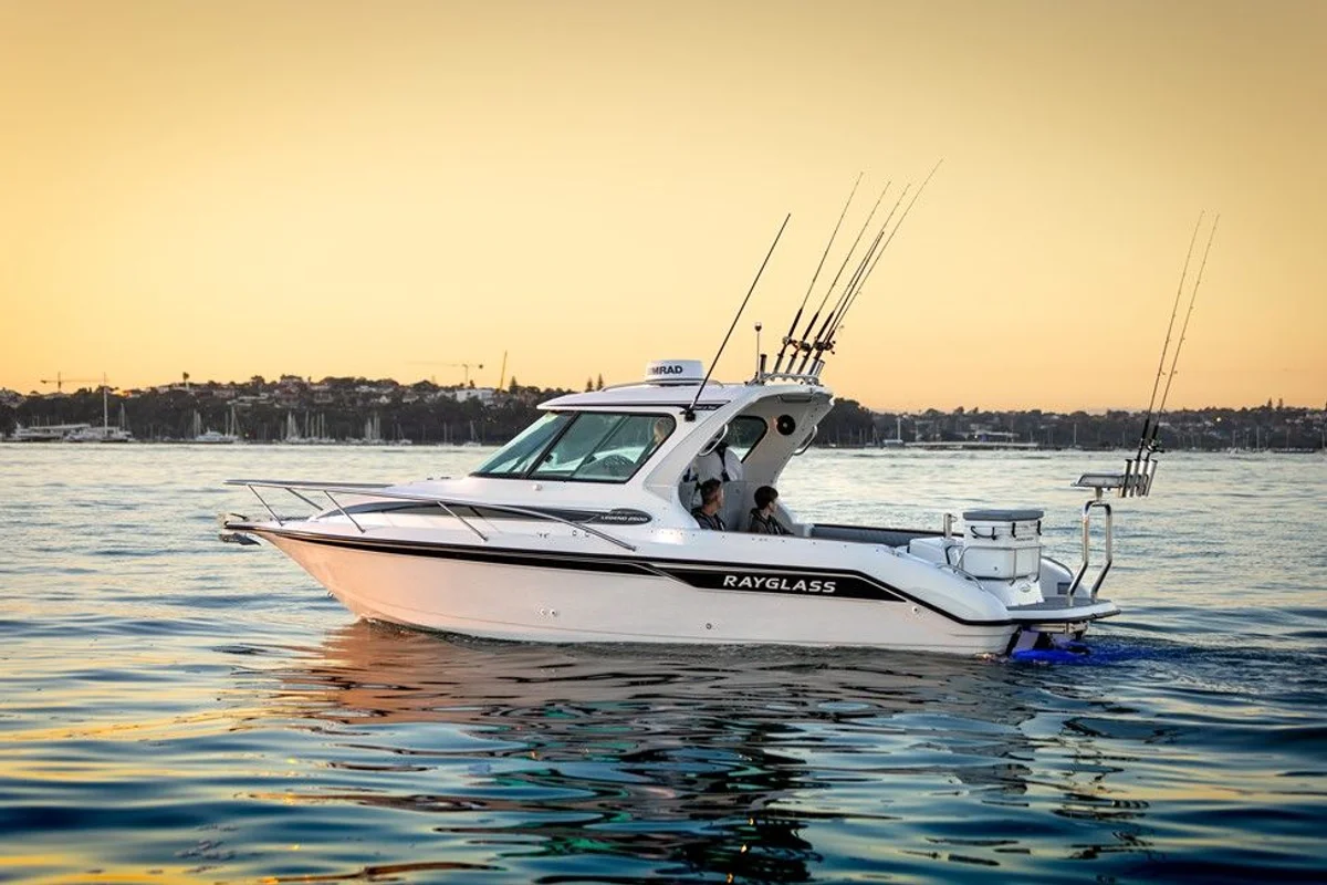 Rayglass Boats Legend 2500 2020 boat specs