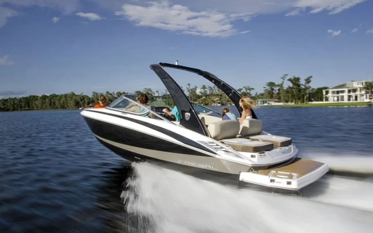 2300 Bowrider Boat Specs