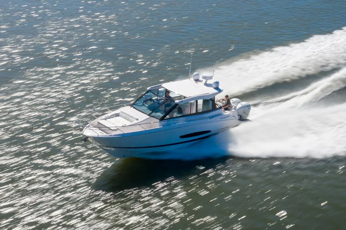 36 XO Boat Specs