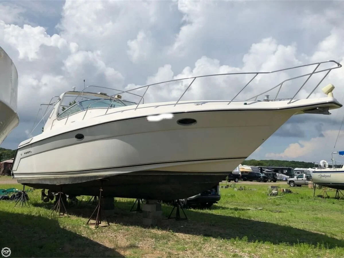 402 Commodore Boat Specs