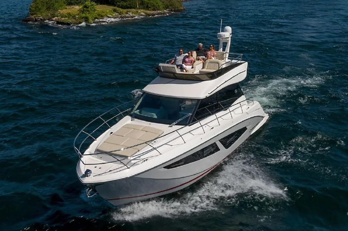 42 Fly Boat Specs